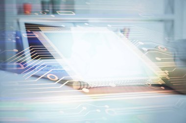 Teknoloji kodlama hologramıyla kadın elinin arka planda çoklu pozlanması. Veri kavramı.