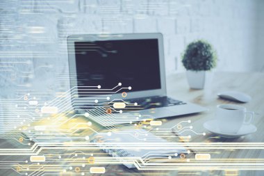 Dizüstü bilgisayar ve teknoloji temalı holograma çifte maruz kalma. Serbest çalışma kavramı.