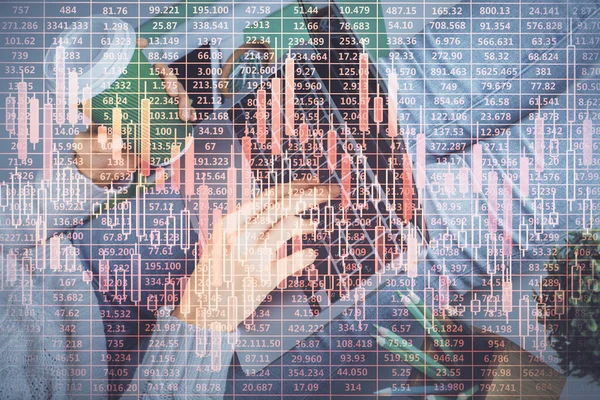 Dubbel Exponering Kvinnliga Händer Skriva Dator Och Forex Diagram Hologram — Stockfoto