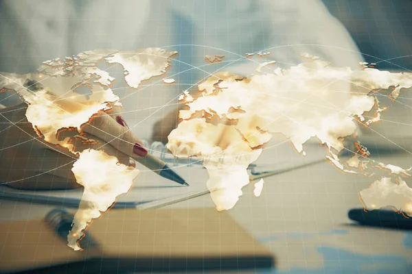 Internationales Business Hologramm Über Händen Die Notizen Machen Hintergrund Erfolgskonzept — Stockfoto