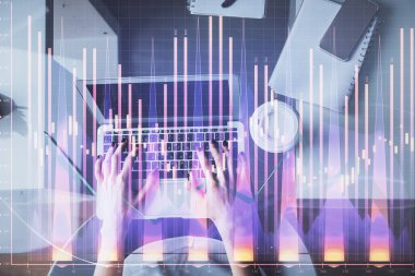 Bilgisayar ve ön x çizim hologramı üzerinde çalışan kadın elleri çift pozlama. Üst Manzara. Mali analiz kavramı.