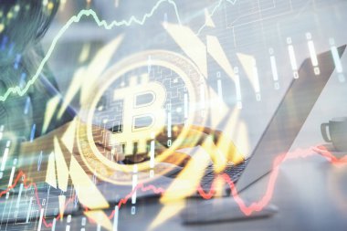 Bilgisayarda ve kripto piyasa temalı hologram çizimlerinde kadın elinin çifte pozu. Engelleme zinciri kavramı.