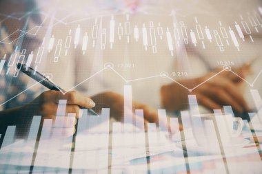 Ön x grafiğinin arka plan notları alan insanların üzerini çizerken çift pozlama. Mali analiz kavramı