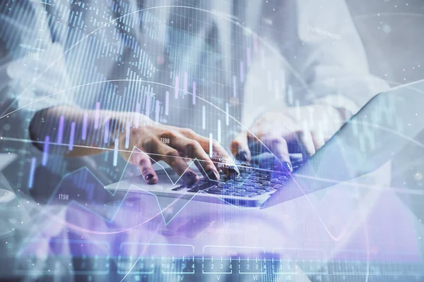 Bilgisayarda ve ön x grafik hologram çiziminde kadın eli yazarken çift pozlama. Borsa yatırım kavramı.