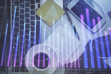 Bilgisayarla arka plan üzerine iki kat mali şema çizimi. Araştırma ve analiz kavramı. Üst görünüm.