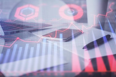 Ön x grafik çizimi ve cep telefonu arkaplanı çift pozlama. Mali veri analizi kavramı