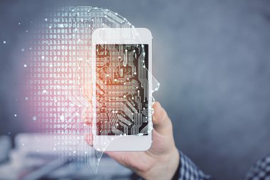 Bir adamın elini tutarken ve dijital bir cihaz ve beyin hologramı çizerken çift pozlama. Veri kavramı.