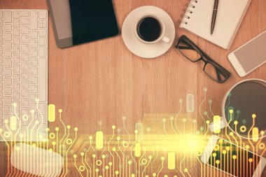 Çalışma masasının üzerine teknoloji teması çizimi çifte pozlama. Üst Manzara. Küresel veri analiz kavramı.