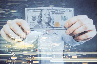 Teknolojinin iki katına çıkması hologram, dolar banknotları ve insan eli. Veri kavramı