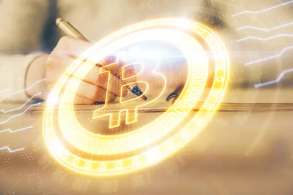 Hologramm Der Kryptowährung Über Den Händen Der Frau Hintergrund Schreibend — Stockfoto