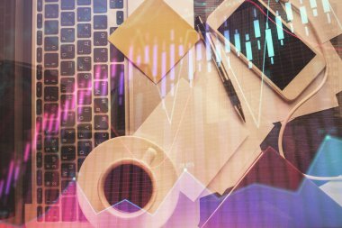 Bilgisayarla arka plan üzerine iki kat mali şema çizimi. Araştırma ve analiz kavramı. Üst görünüm.