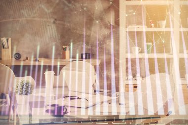 Hisse senedi borsası çizimine ve ofis iç planına çok maruz kalmış. Mali analiz kavramı.