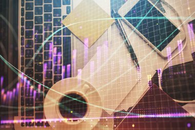 Bilgisayarla arka plan üzerine iki kat mali şema çizimi. Araştırma ve analiz kavramı. Üst görünüm.