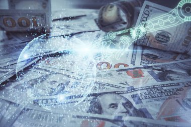 İki kez veri temasına maruz kalınca dolar banknotları arka planda kalıyor. Teknoloji konsepti.