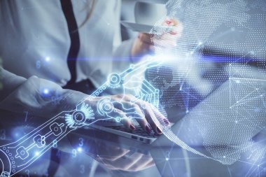 Bilgisayar ve teknoloji temalı çizimlerde kadın elinin çifte pozlanması. Yüksek Teknoloji kavramı.