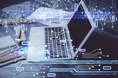 Arkaplanda bilgisayar ve veri temalı çizim tablosu çoklu pozlama. Yenilik kavramı.