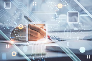 Veri teknolojisi hologramıyla arka planda el yazısına çoklu maruz kalma. Yenilik kavramı.