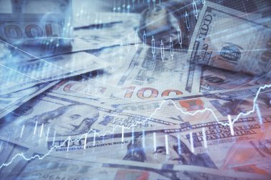 Forx grafiğinin çok sayıda görüntüsü bize dolar banknotları arka planında görünüyor. Finansal başarı piyasası kavramı.