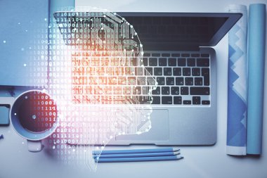 Üst görünüm çalışma masası arka planında bilgisayarla beynin hologramına çoklu pozlama. Büyük veri kavramı.