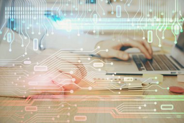 Teknoloji temalı çizimlerle çalışan bir adam. Büyük veri kavramı. Çoklu pozlama.