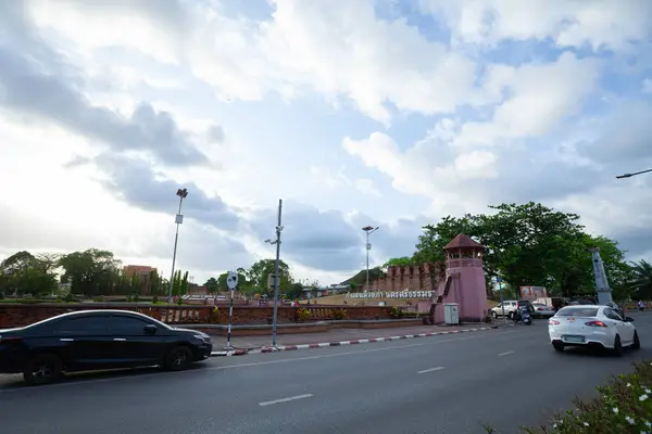  Nakhon Si Thammarat Eyaleti