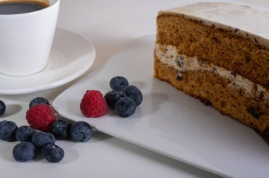 Bal keki, arka planda pasta, yazıtlar için yer. Lezzetli kekler, yemek