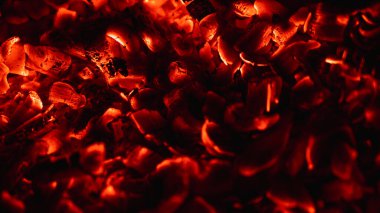 sıcak kırmızı kömür üst görünümü yakın arkaplan, düşük tuş