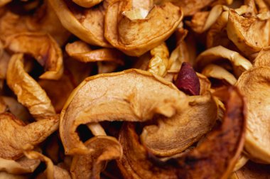 Pişirmek için dilimlenmiş elma, kurutmak için arkaplan.