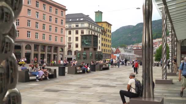 Bergen Νορβηγία Ιουν 2023 Torgallmenningen Κεντρική Πλατεία Στο Κέντρο Της — Αρχείο Βίντεο
