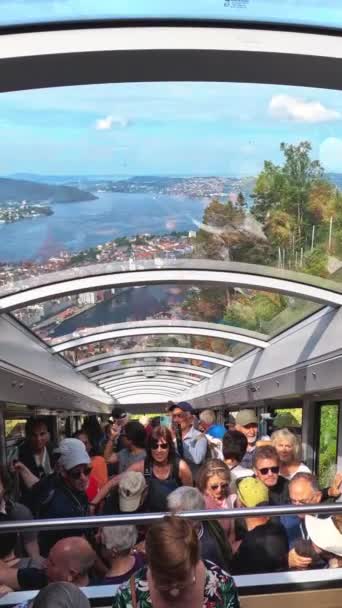Funicular Floibanen Bergen Teleférico Plataforma Observación Montaña Floyen Floien Una — Vídeos de Stock