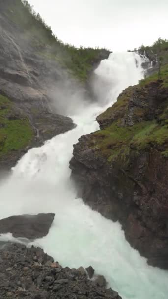 Мальовничий Водоспад Західній Норвегії — стокове відео