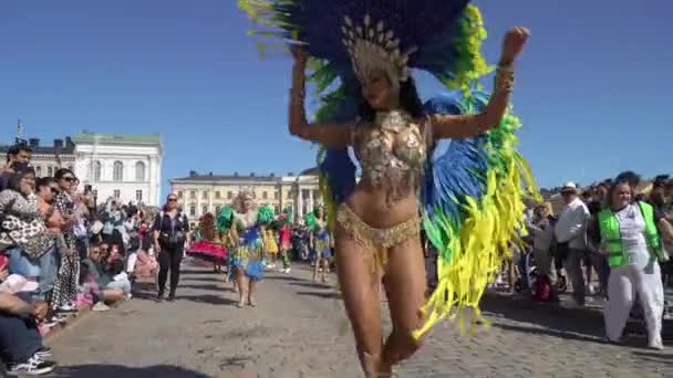 Helsinki Finlandia Czerwca 2023 Tradycyjne Lato Helsinki Karnawał Samba Wielu — Wideo stockowe