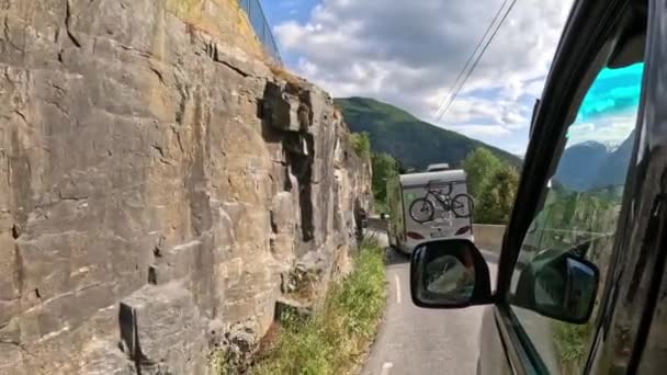 Flam Norvegia Giugno 2023 Guidare Auto Una Stretta Strada Montagna — Video Stock