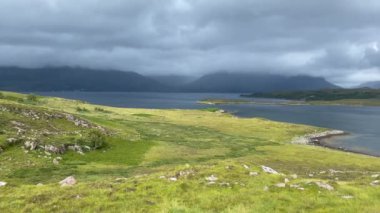 Torridon Gölü, İskoçya 'nın batı kıyısında bir deniz gölüdür.
