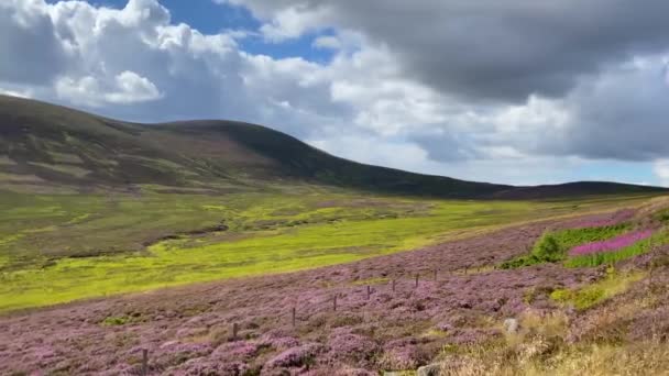 Road Full Curves Spittal Glenshee Scottish Highlands Scotland Located Cairnwell — Stockvideo