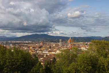 İtalya Forte di Belvedere 'den Floransa şehri manzarası