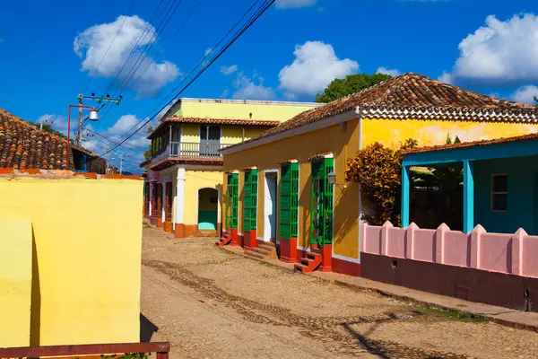 Τυπικό Αποικιακό Δρόμο Παράθυρο Ξύλινη Σχάρα Στο Τρινιντάντ Κούβα Φωτογραφία Αρχείου