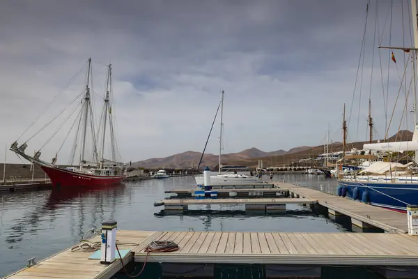 Puerto Cale Lanzarote Şubat 2024 Puerto Calero Lüks Gemi Yatlar Telifsiz Stok Fotoğraflar