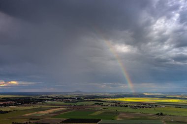 Çek Cumhuriyeti, Radobyl Hill 'den Merkez Bohem Tepesi' ne