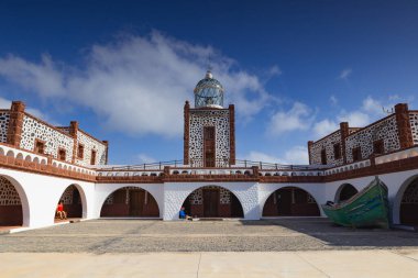 Tuineje, Fuerteventura 'da Las Playitas - 4 Aralık 2024: La Entallada Deniz Feneri, Fuerteventura Kanarya adasında aktif bir deniz feneridir.