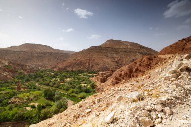Telouet Kasbah, Atlas Dağları 'ndan Marakeş' e kadar Sahra 'daki kervanların eski güzergahı boyunca uzanan bir Kasbah..