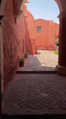 Santa Catalina de Siena Manastırı 1579 yılında inşa edilmiştir. Arequipa, Arequipa, Peru