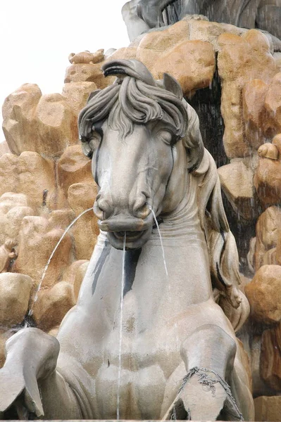 Close Van Een Paardensculptuur — Stockfoto