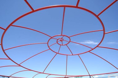 Modern Binanın Dışı