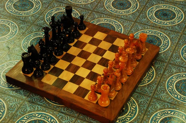 Šachové Mince Stole — Stock fotografie