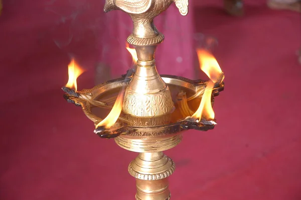 Lampa Olejna Świątyni — Zdjęcie stockowe