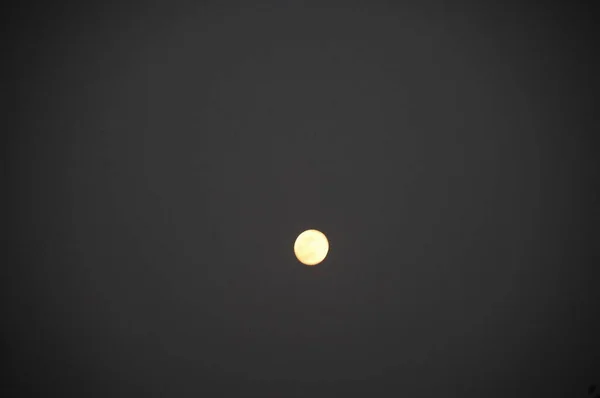 Луна Заходит Небо — стоковое фото