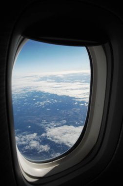 Mavi Gökyüzü ve Bulutlar