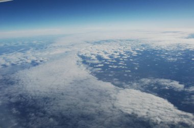 Havadan görünümü gökyüzü ve bulutlar