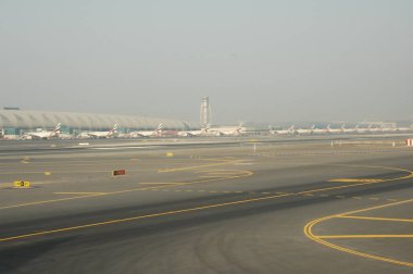 Uçuş kalkış Havaalanı'nda hazır